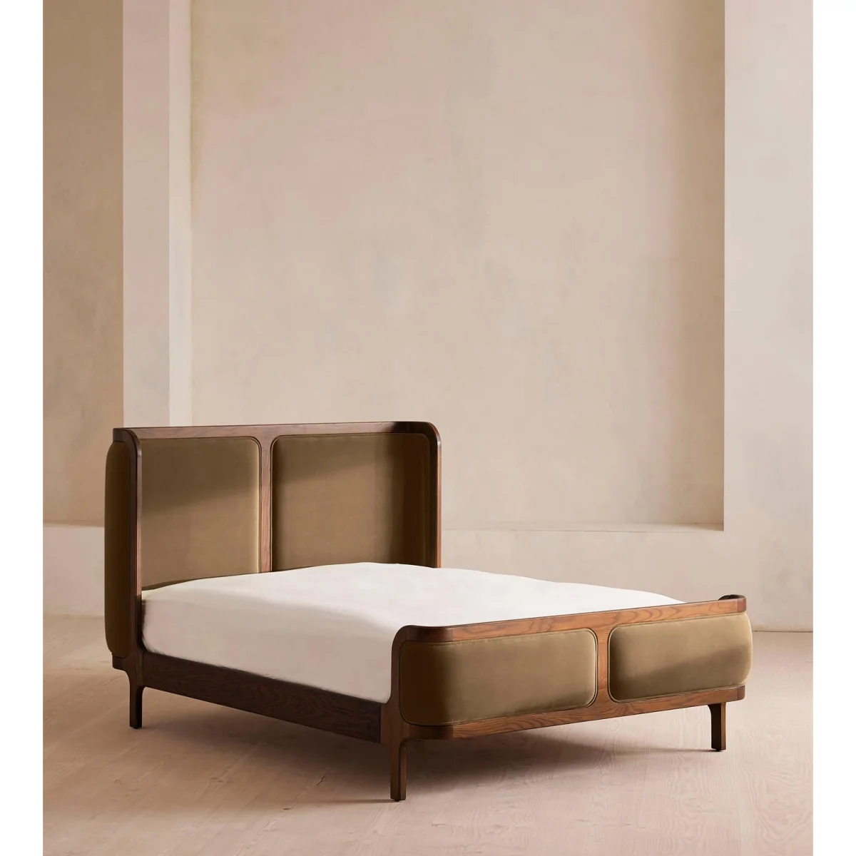 Belsa Bed, King, Velvet, Truffle, UK – image 2