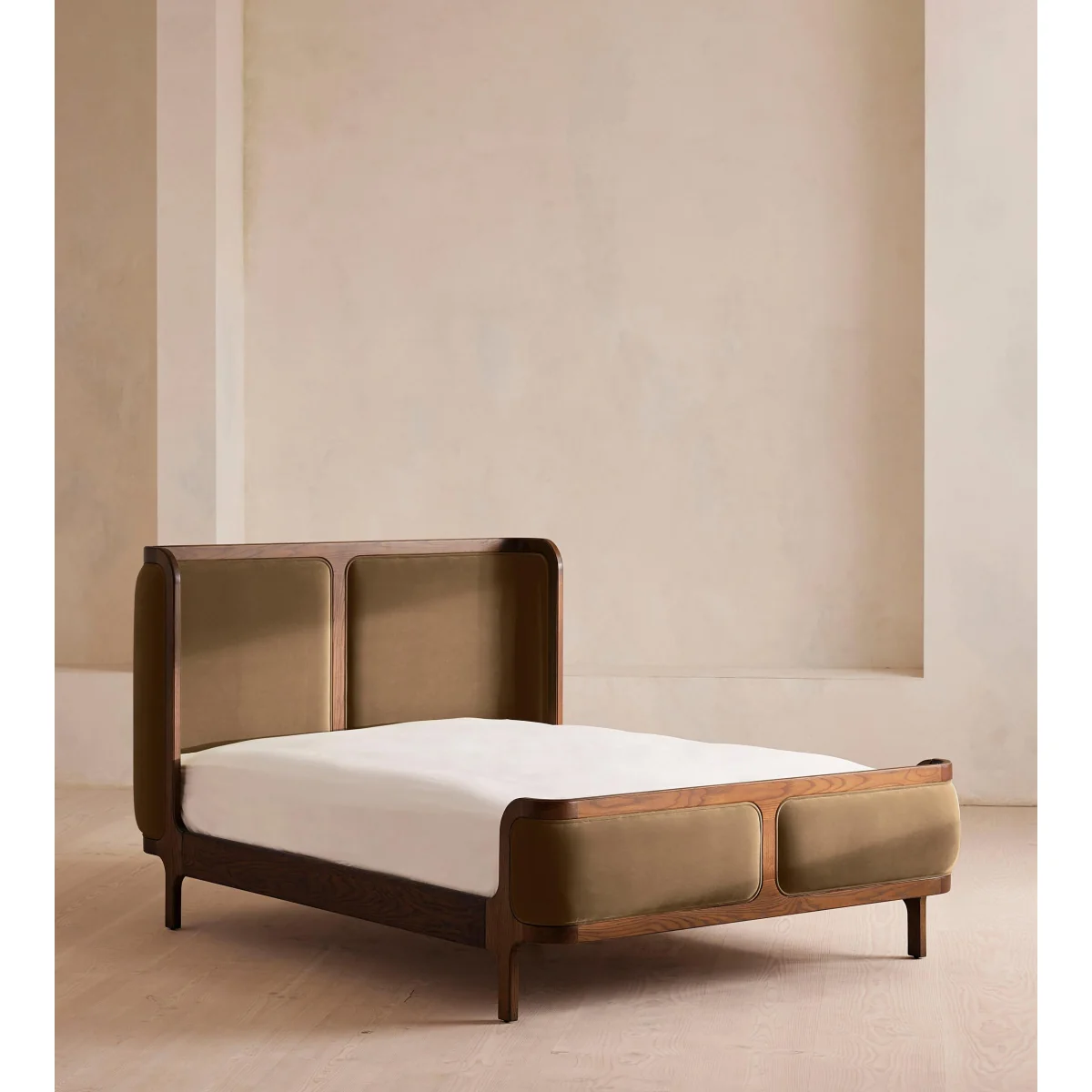 Belsa Bed, Emperor, Velvet, Truffle, UK – image 2