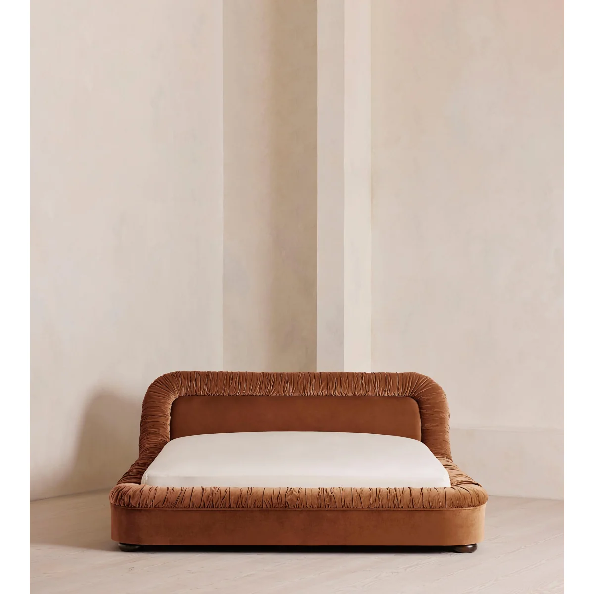 Vara Bed, King, Velvet, Cinnamon, UK – image 3