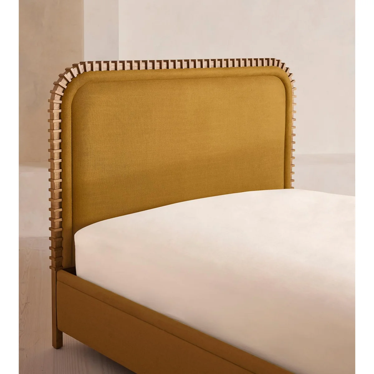 Angus Bed, King, Linen, Turmeric, UK – image 4