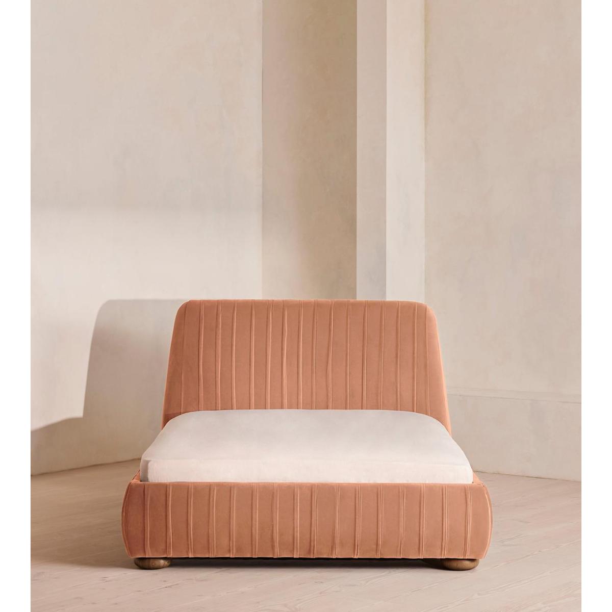 Vivienne Bed, Emperor, Velvet, Antique Rose – image 3