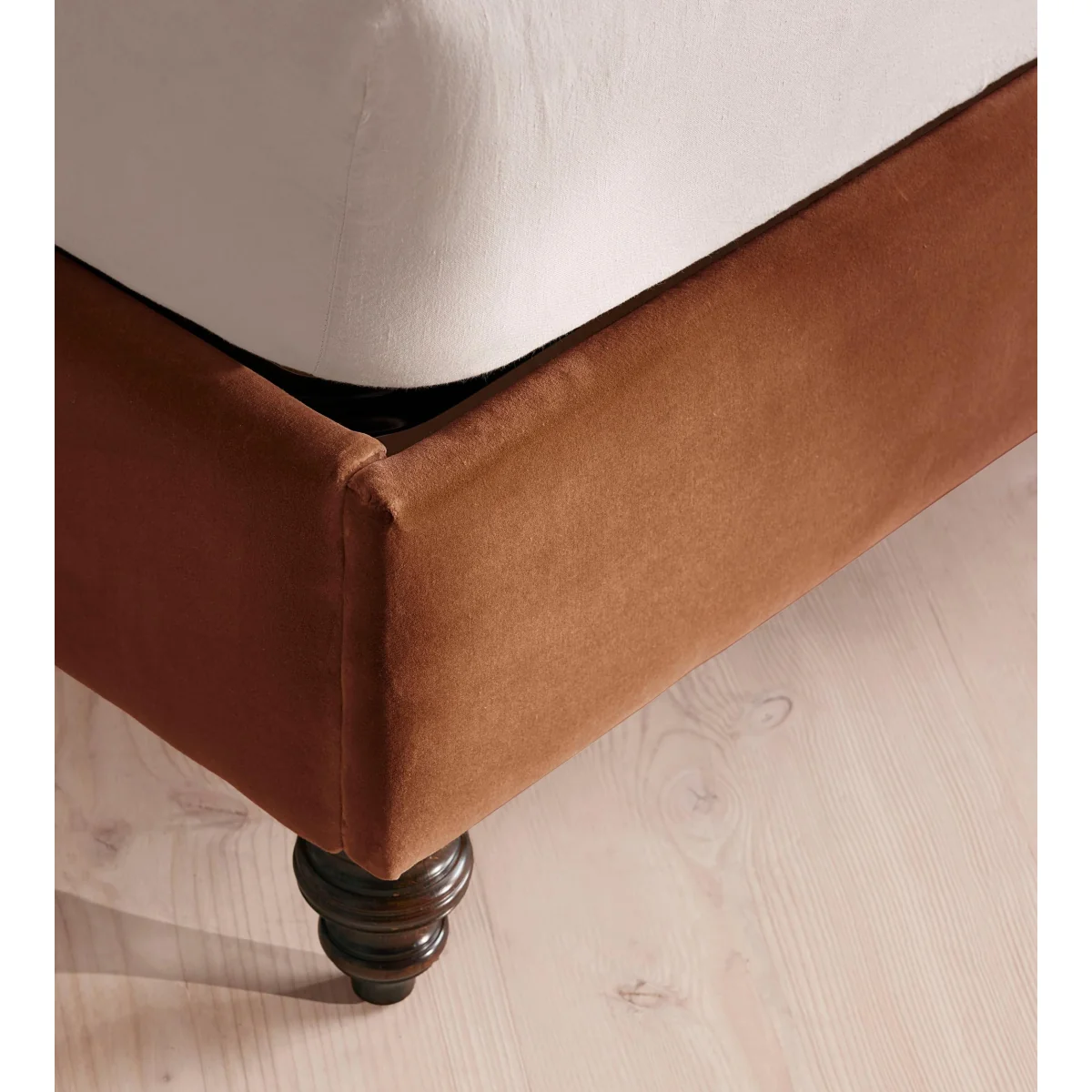 Rivas Bed, Double, Velvet, Cinnamon, UK – image 4