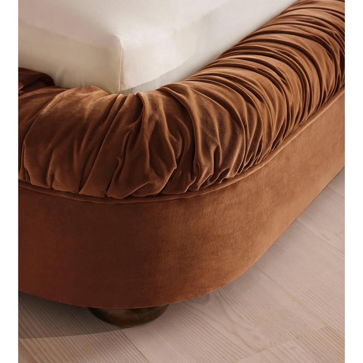 Vara Bed, Emperor, Velvet, Cinnamon, UK – image 5