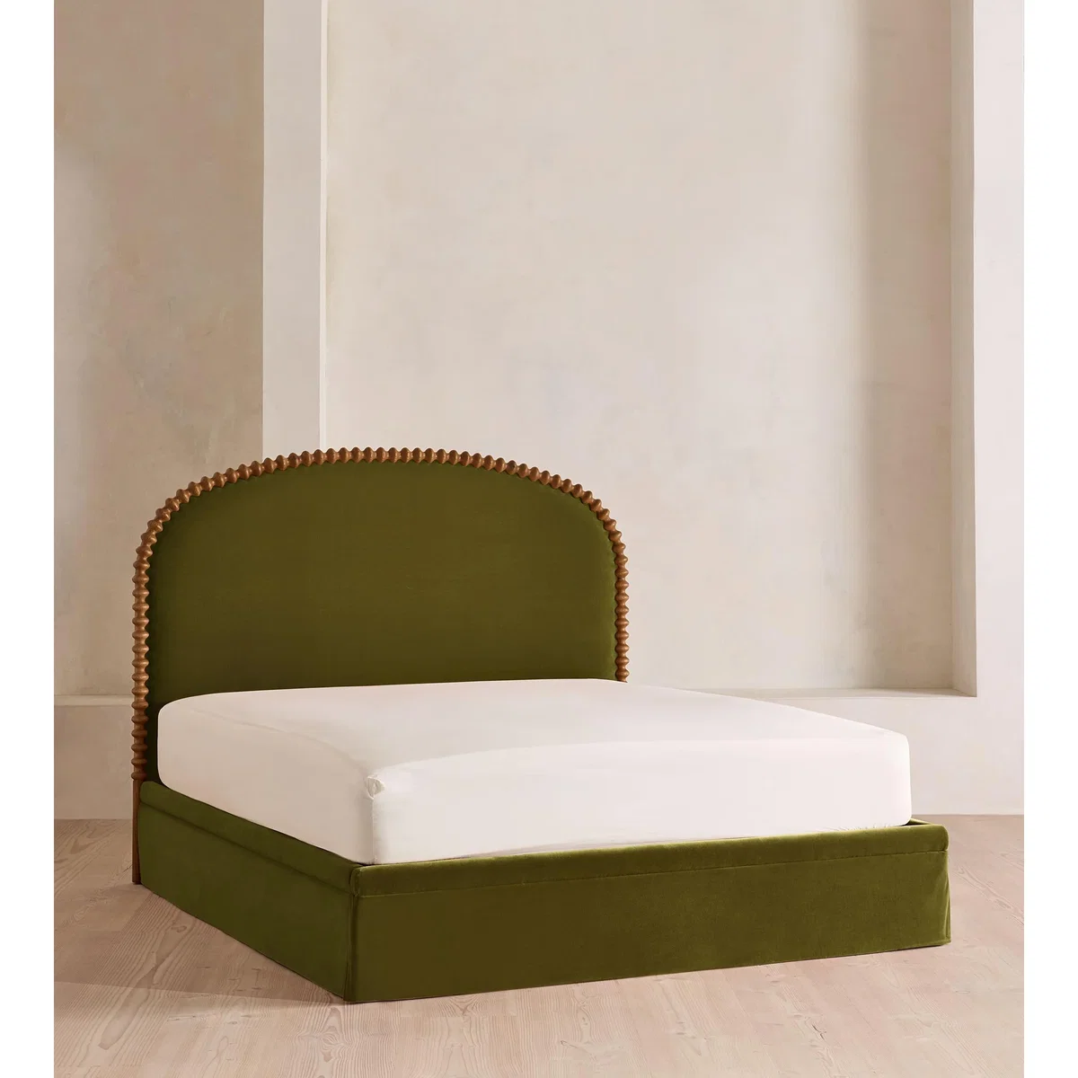 Mika Bed, King, Velvet, Olive – image 2