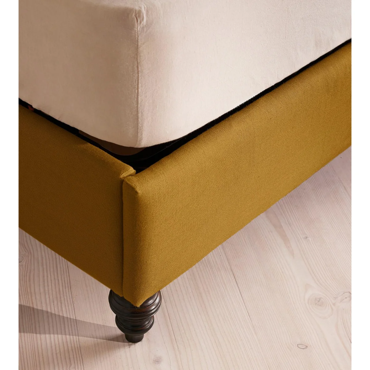 Rivas Bed, Emperor, Linen, Turmeric, UK – image 4