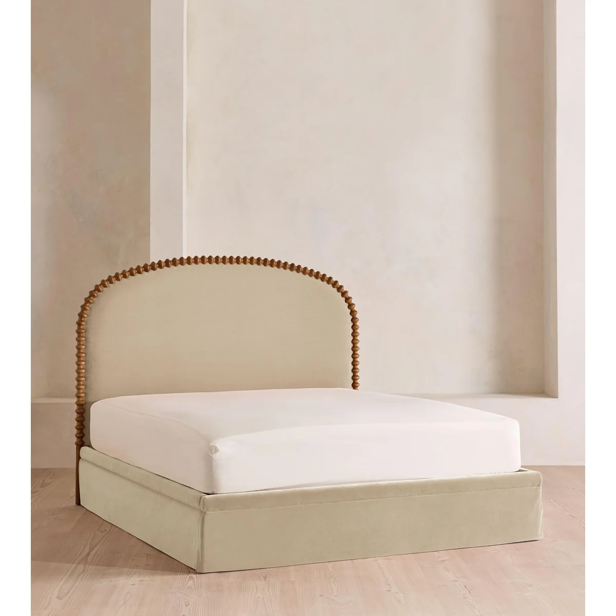 Mika Bed, King, Velvet, Oyster, UK – image 2