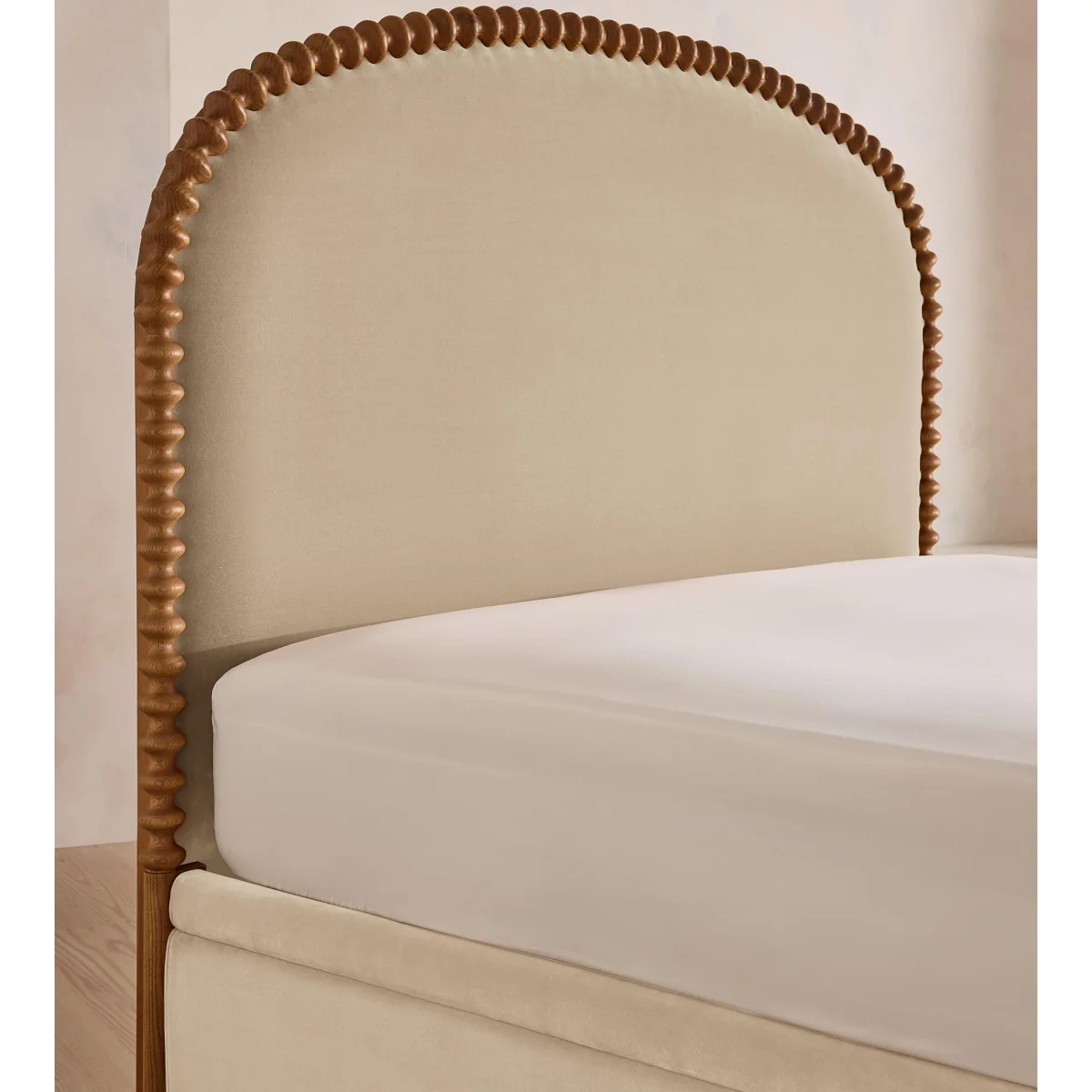 Mika Bed, King, Velvet, Oyster, UK – image 4