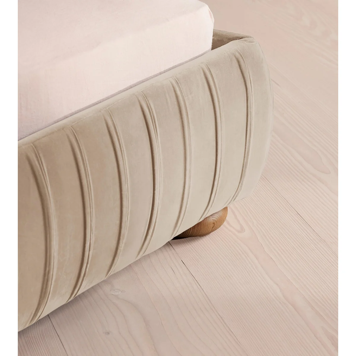 Vivienne Bed, Emperor, Velvet, Oyster, UK – image 5