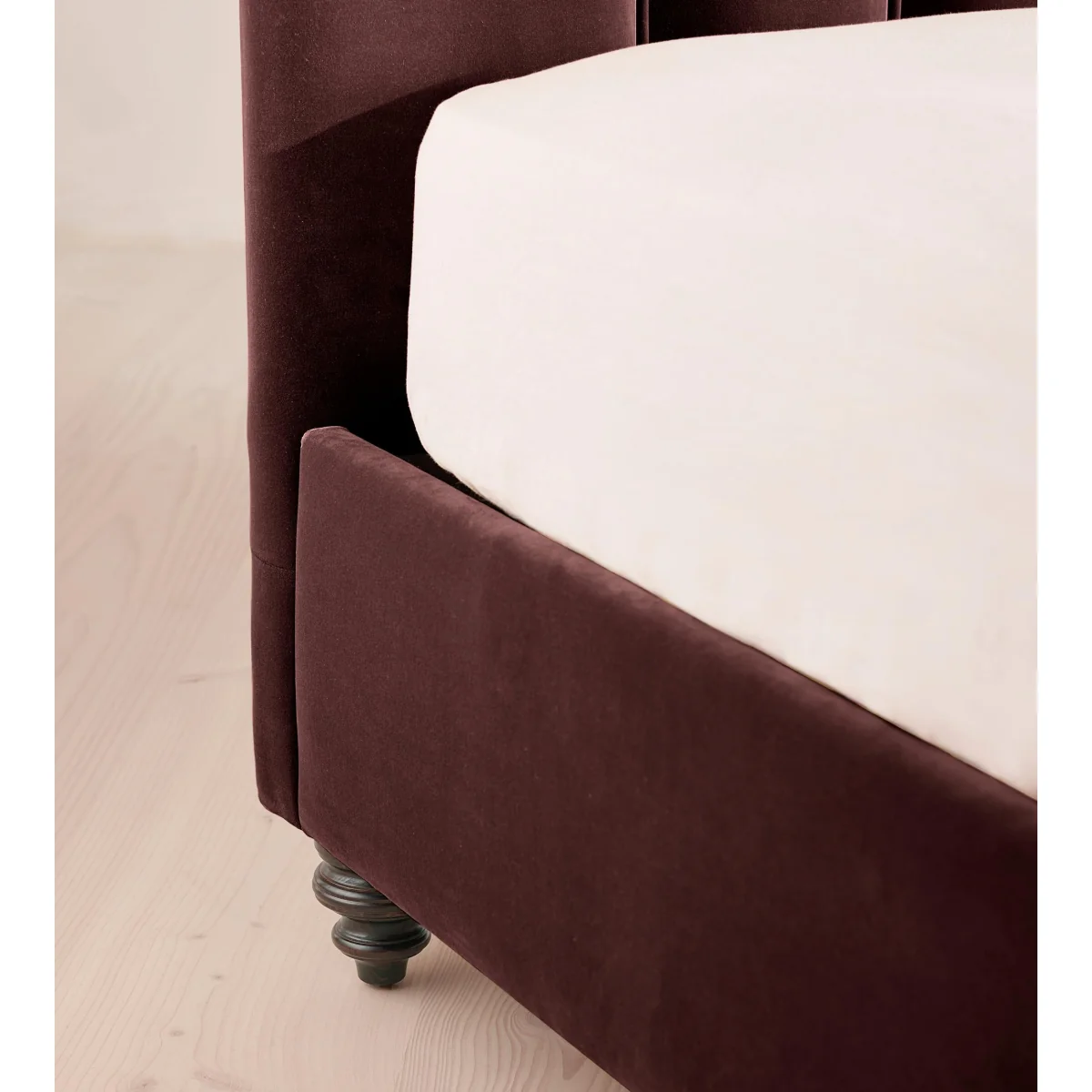 Manette Bed, Emperor, Velvet, Aubergine, UK – image 5