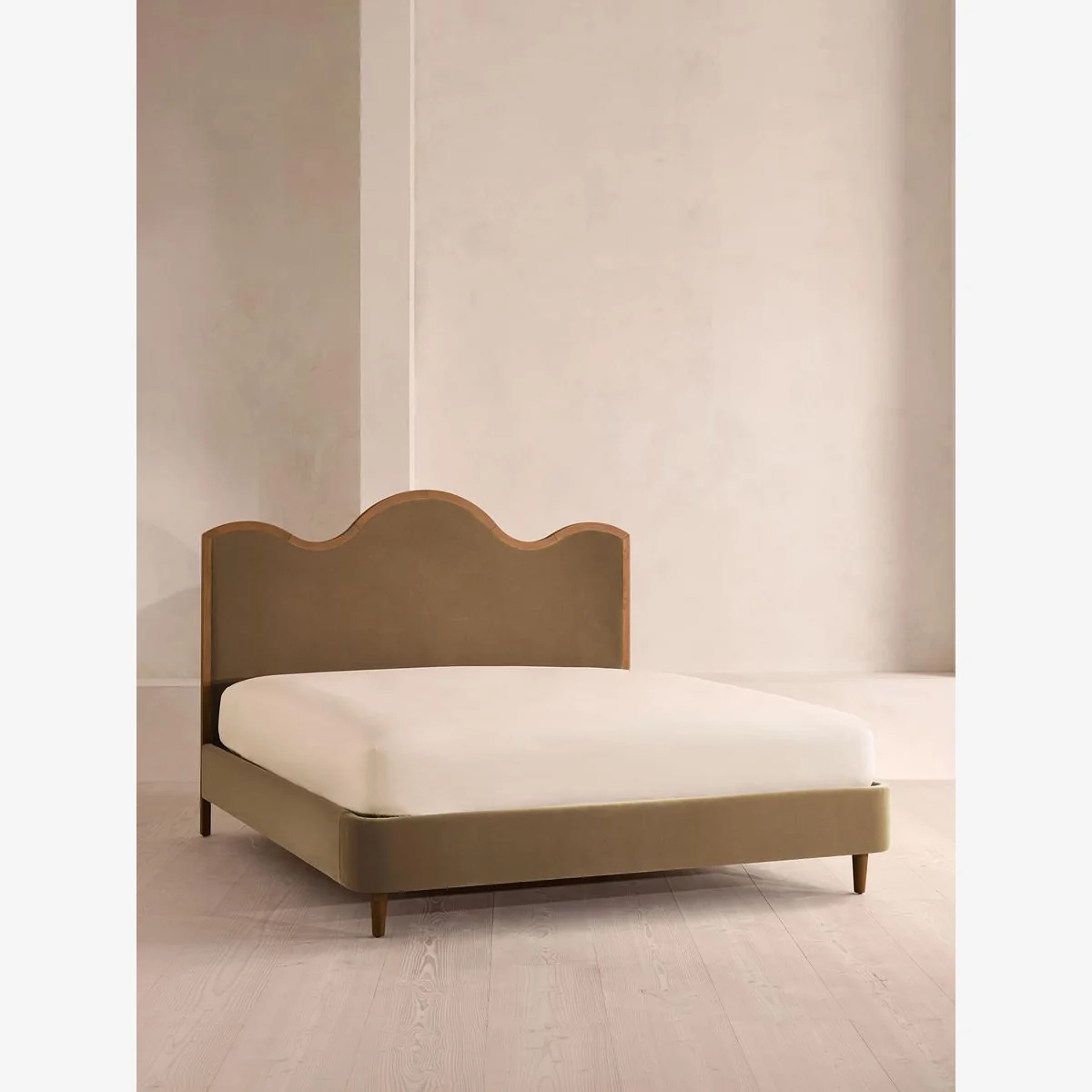 Aubrey Bed, King, Velvet, Truffle, UK – image 1