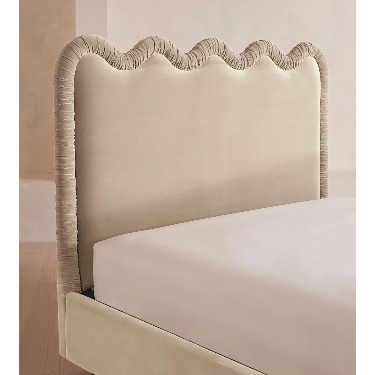 Tristan Bed, Emperor, Velvet, Oyster, UK – image 5