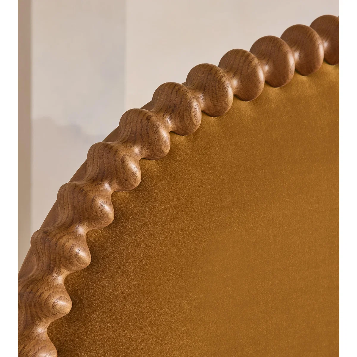 Mika Bed, King, Velvet, Mustard – image 5