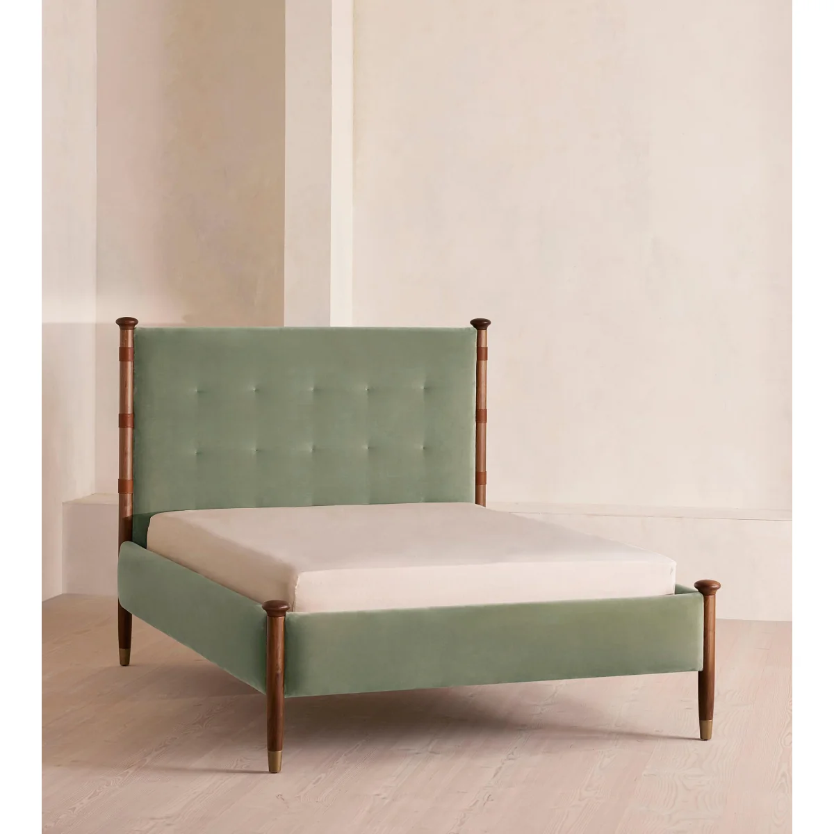 Paolo Bed, King, Velvet, Seafoam, UK – image 2