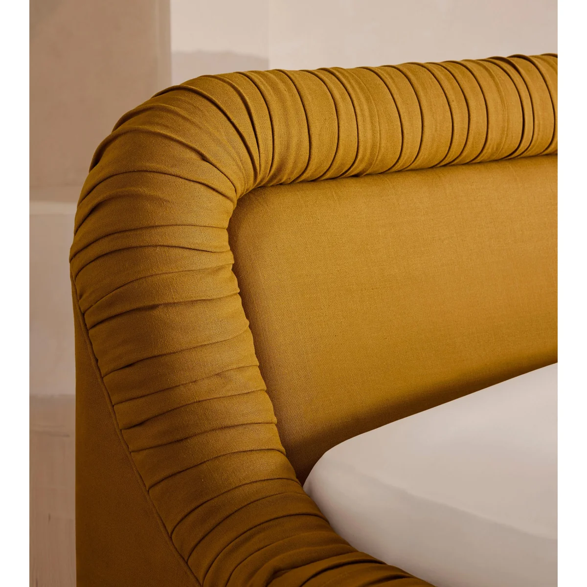 Vara Bed, King, Linen, Turmeric, UK – image 4