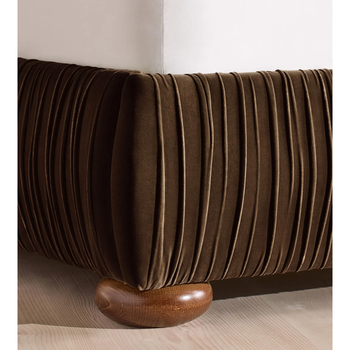 Blair Bed, King, Velvet, Chocolate, UK – image 8