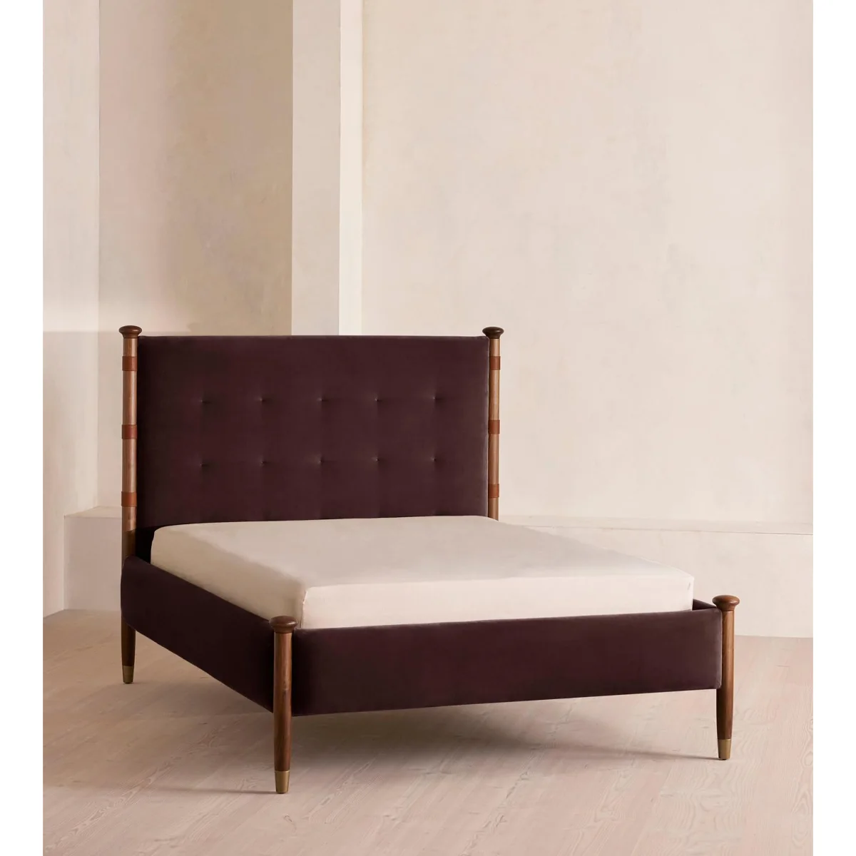 Paolo Bed, King, Velvet, Aubergine, UK – image 2