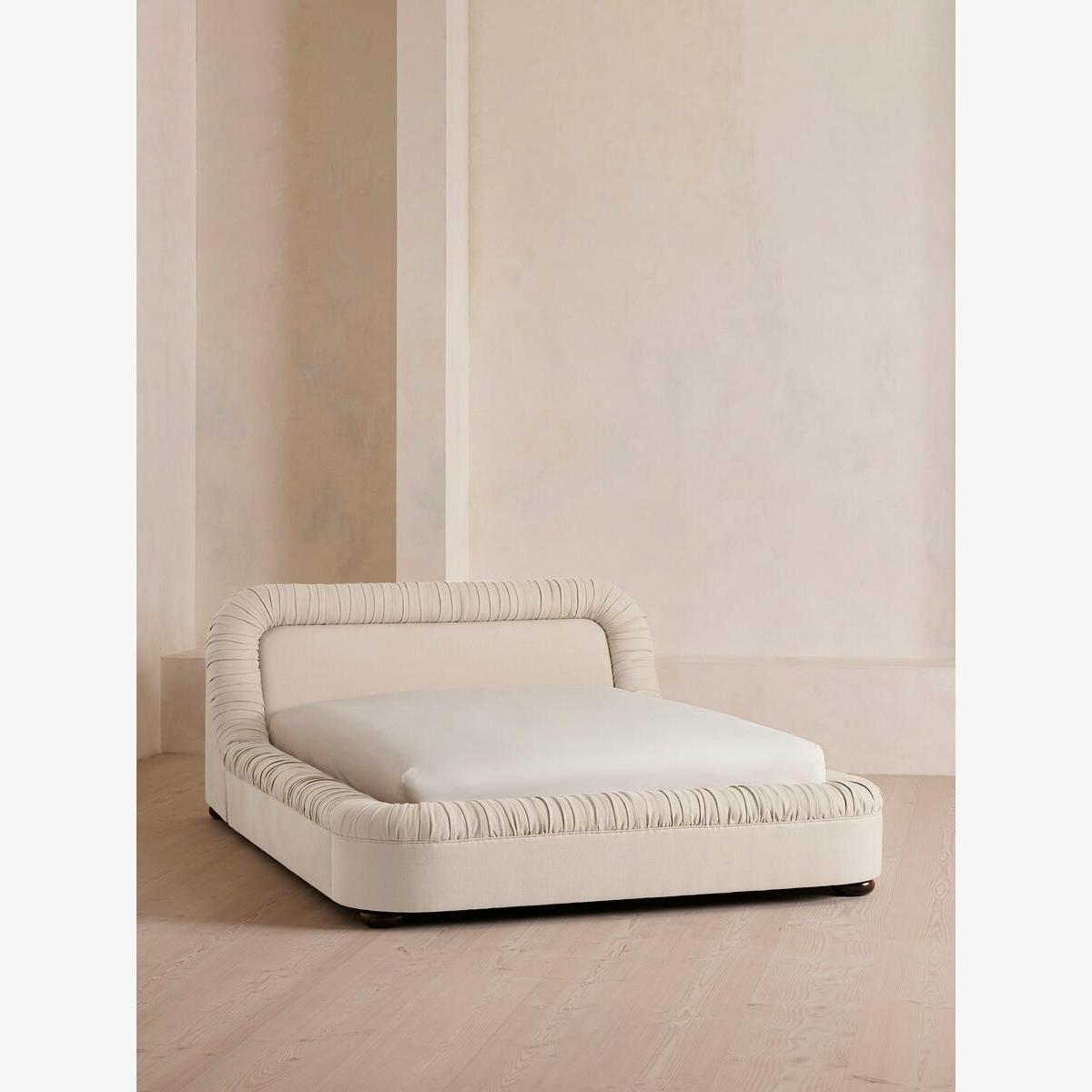 Vara Bed, King, Linen, Bisque, US