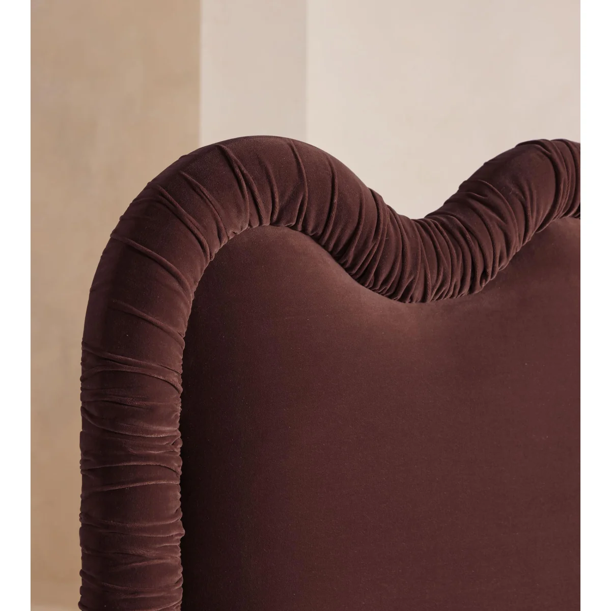 Tristan Bed, Emperor, Velvet, Aubergine, UK – image 4