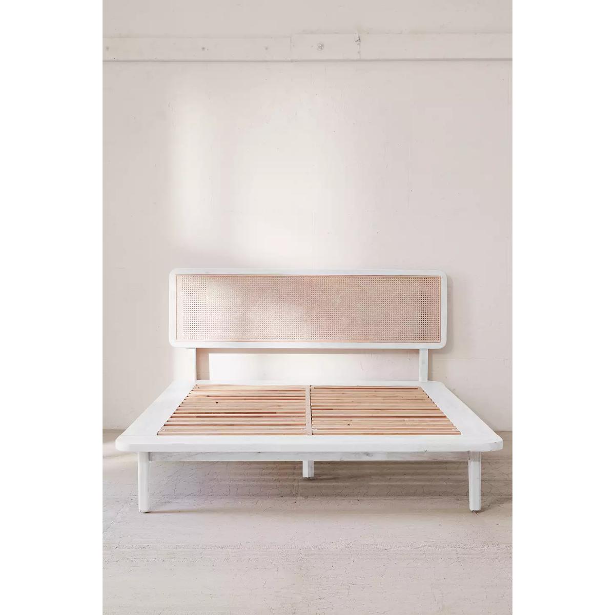 Marte Rattan Solid White King Bed - KING at Urban Outfitters – image 4