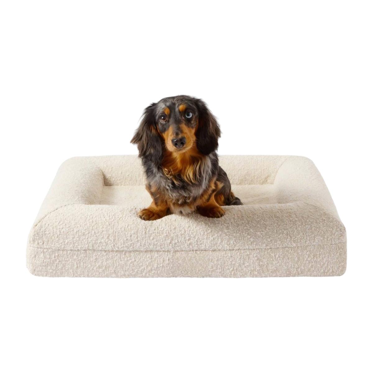 White Dog Bed Size S Orthopaedic With Memoryfoam Mattress And Washable Bouclé Cover | Small | Benny Burton – image 1
