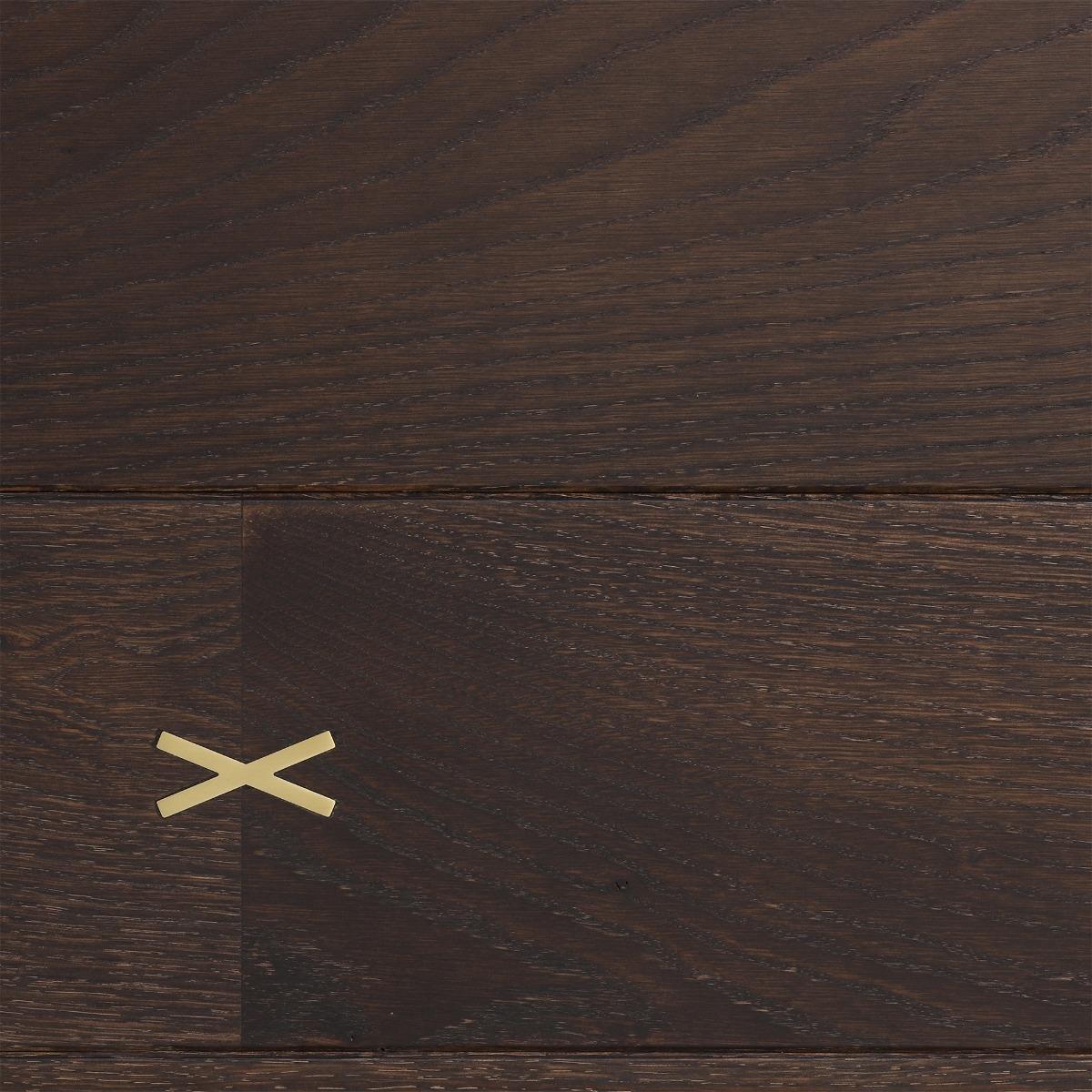 Kubris Dining Table – image 8
