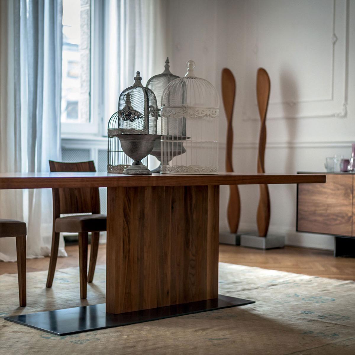 Riva 1920 Liam Wood Dining Table | Barker & Stonehouse – image 4