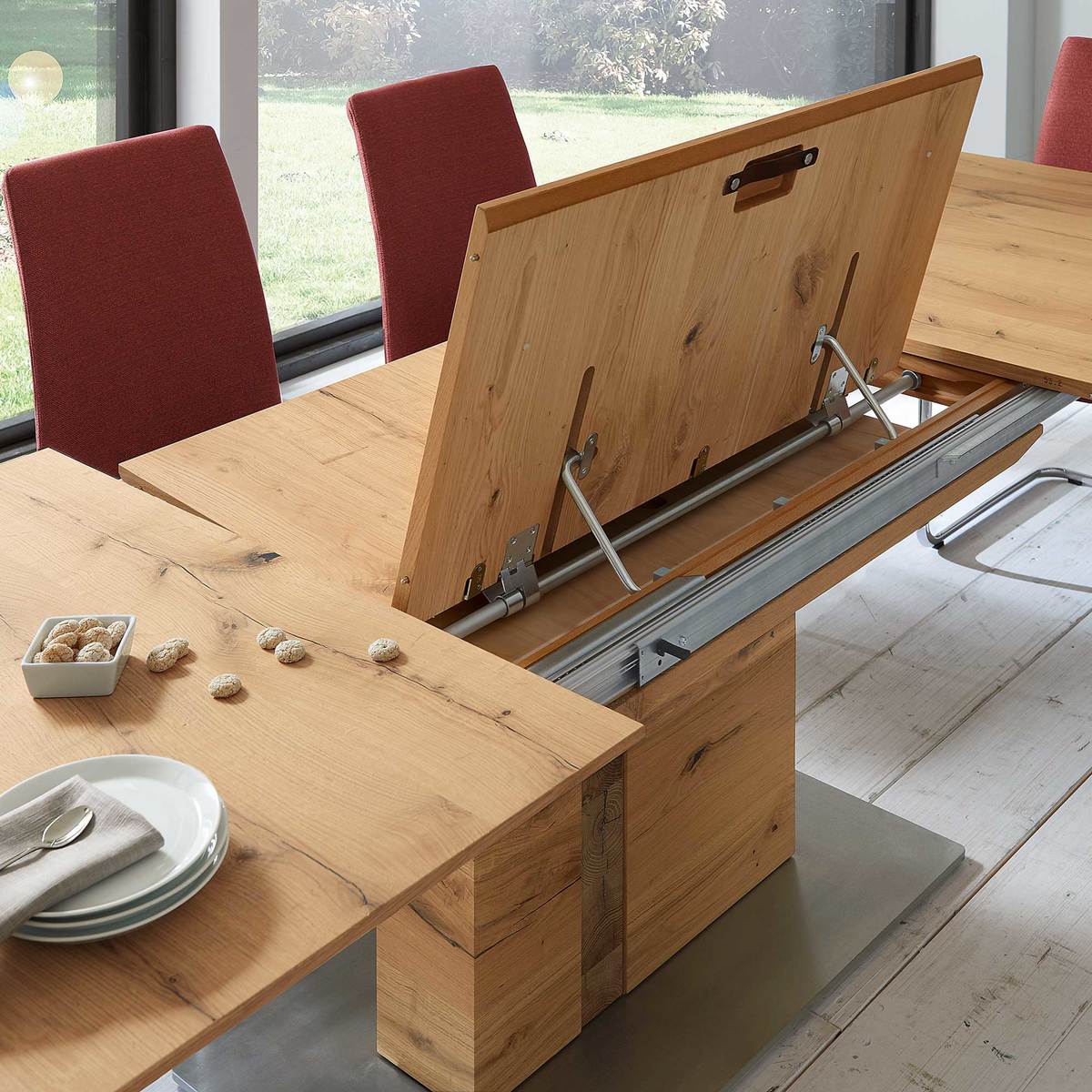 Felser Extendable Dining Table – image 4
