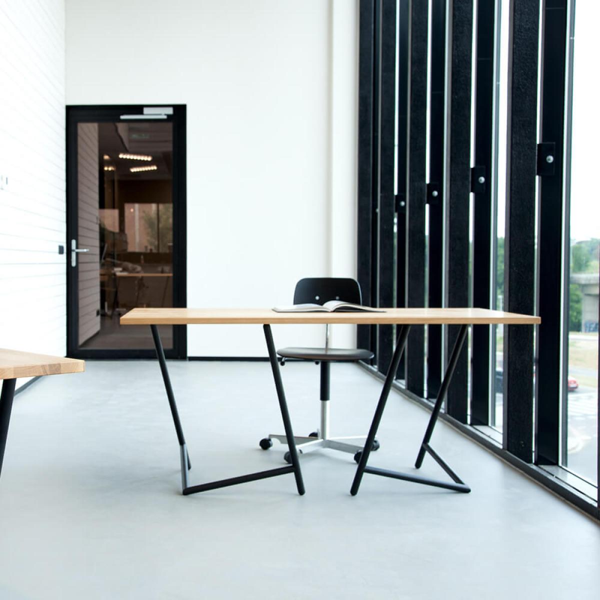 Deep Black Varius Trestles – image 2