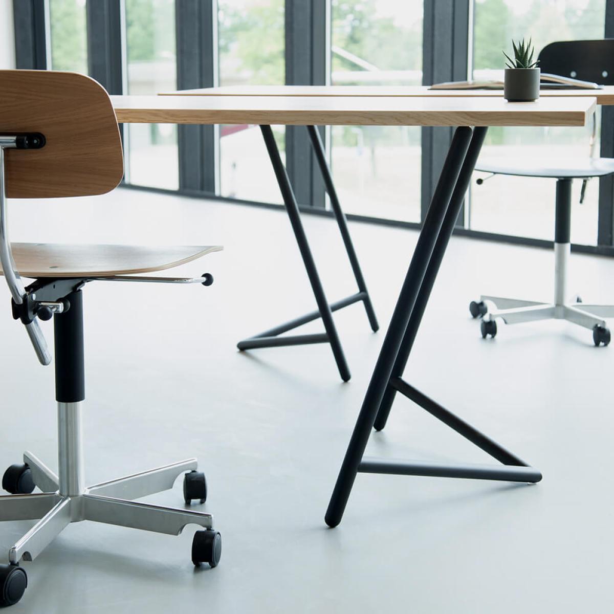 Deep Black Varius Trestles – image 6
