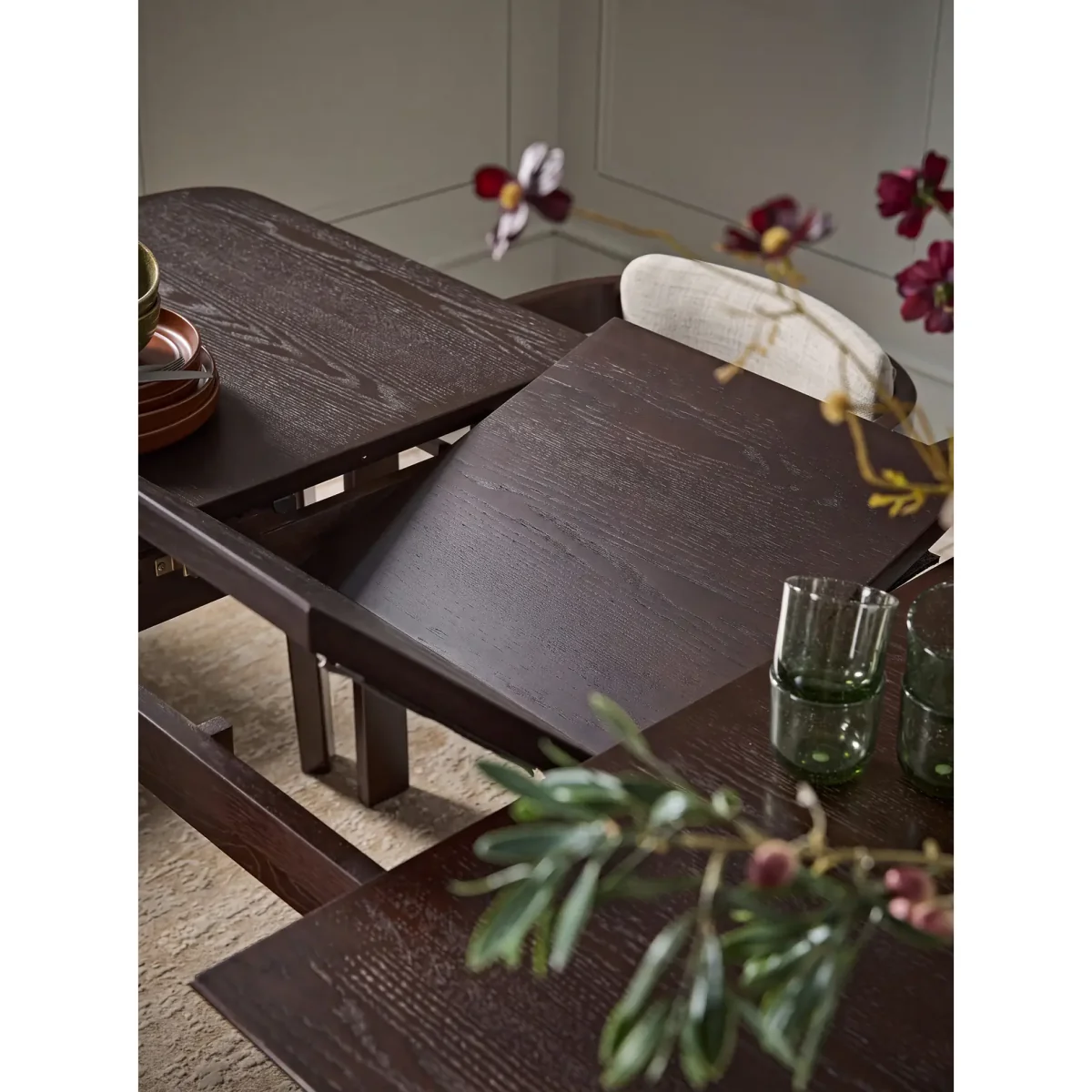 Kamille Extendable Rectangle Dining Table - 6 to 8 Seater – image 2