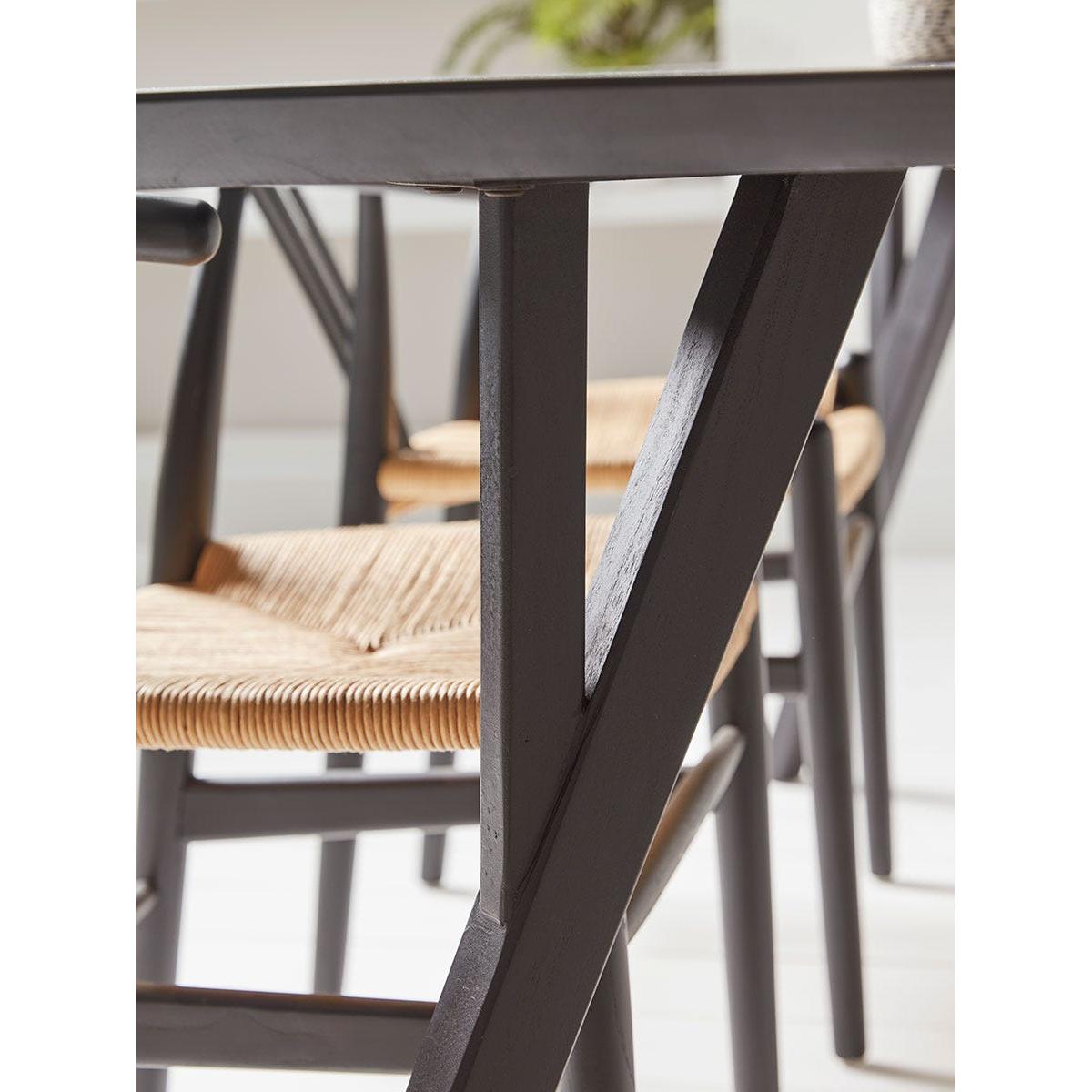 Venla Dining Table – image 4