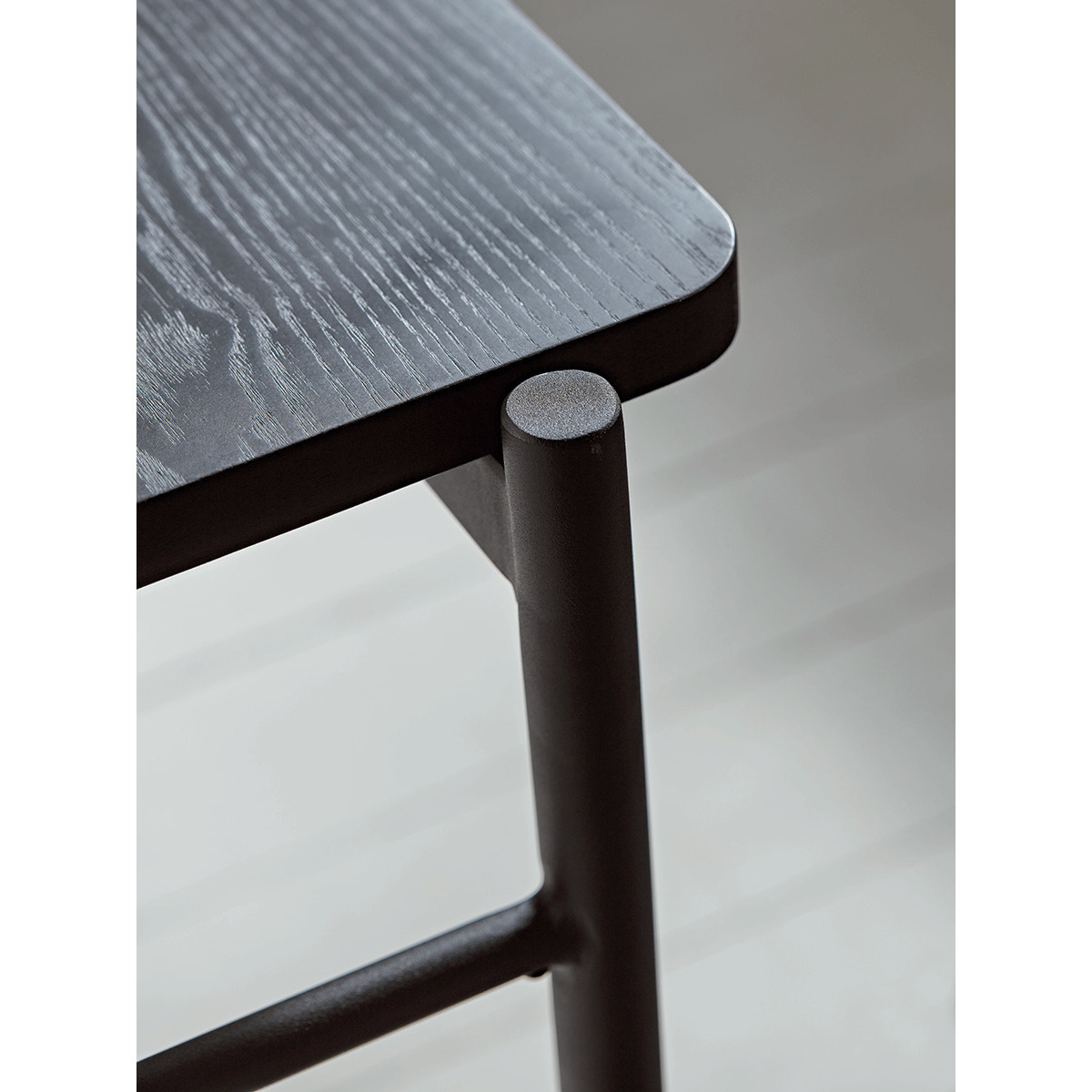 NEW Franklin Dining Table – image 2