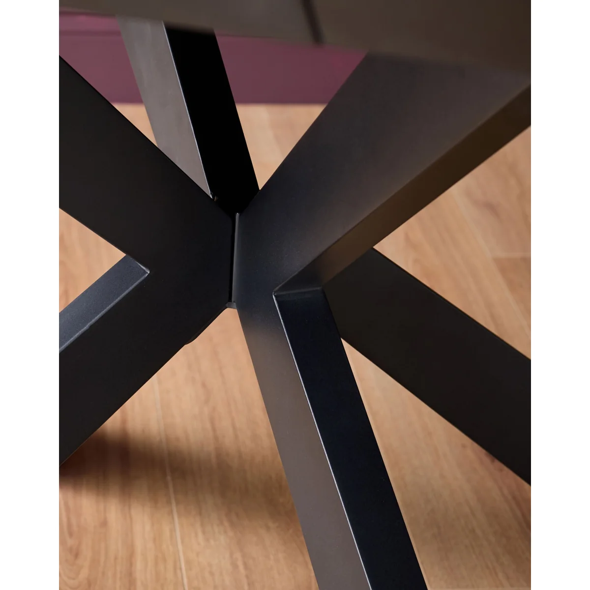 Hayden dark grey ceramic 4-6 extending round dining table – image 7
