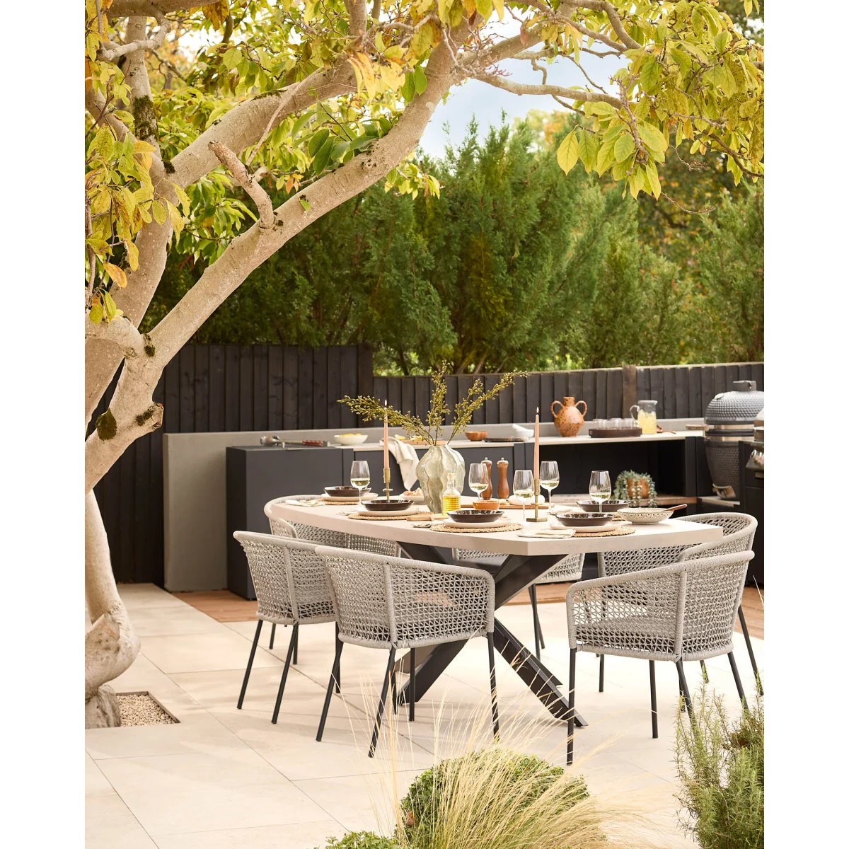 Donato dark grey 10 seater dining table – image 4
