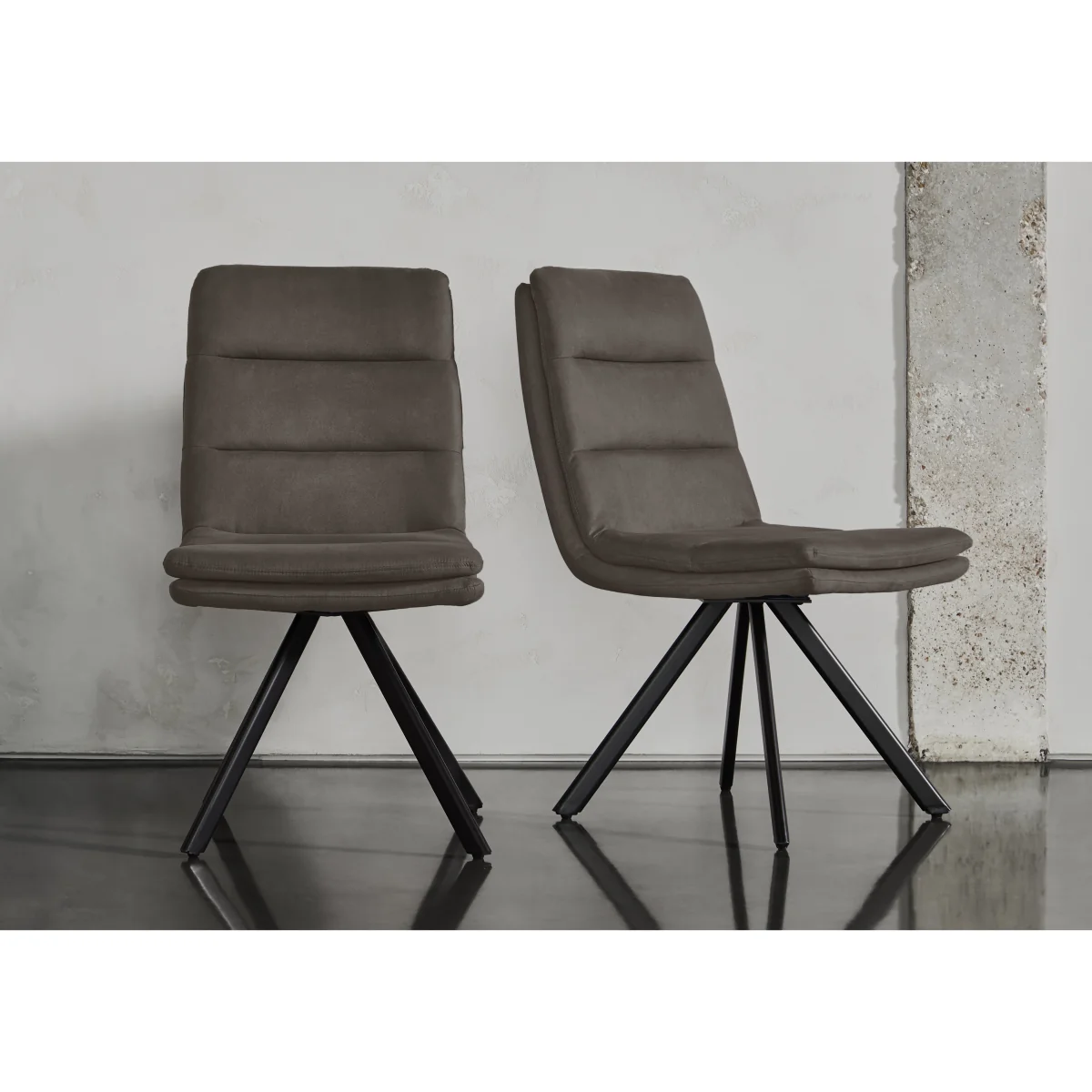 Bodahl - Njord Raw Edge Dining Table with Metal Star Base and 6 Anthracite Fabric Swivel Chairs - 240-cm - Old Bassano – image 5