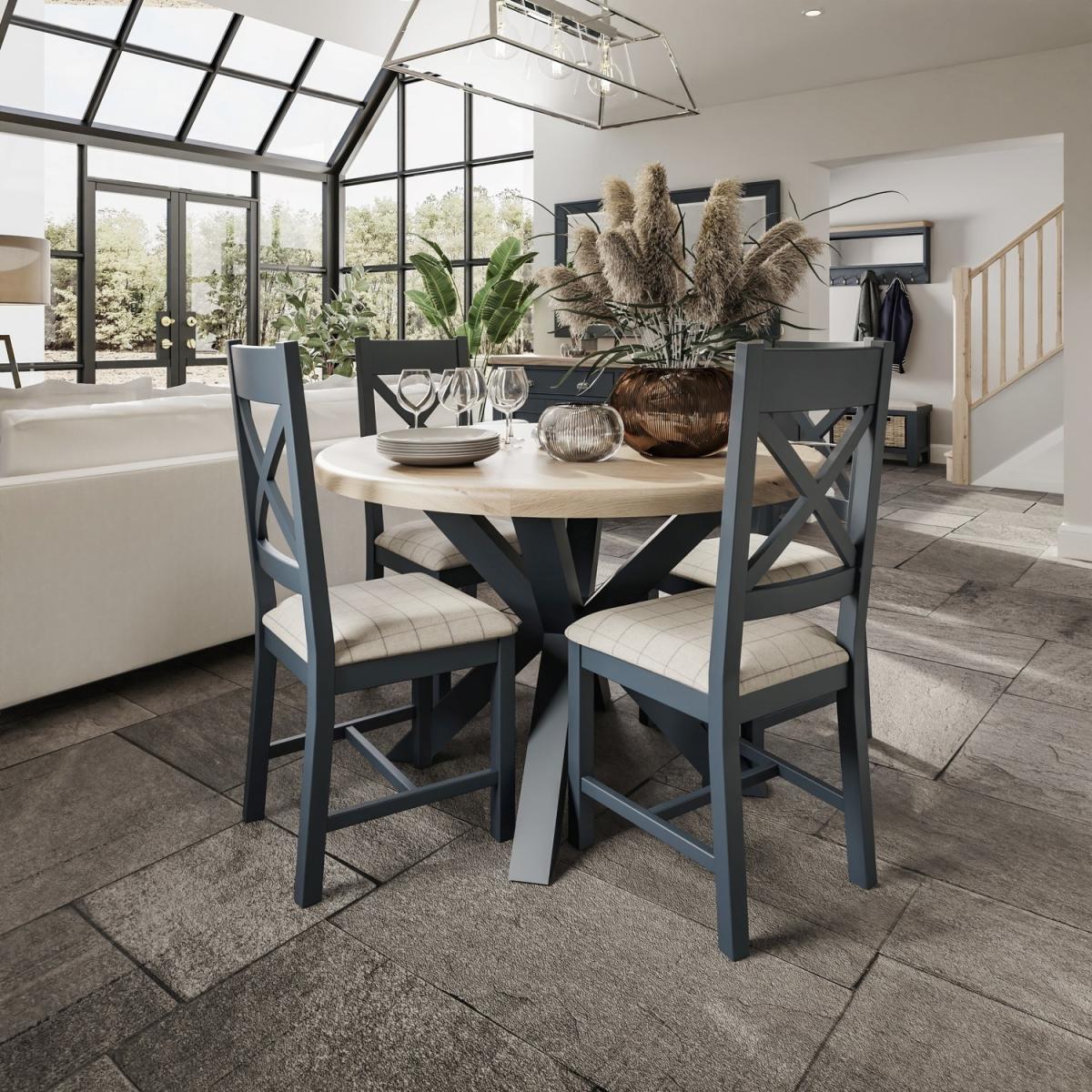 Oak & Blue Small Round Dining Table 120cm – image 2
