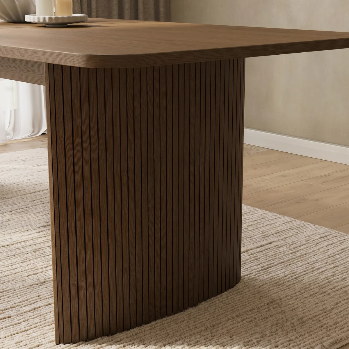Large Walnut Extendable Dining Table - Seats 6 - 8 - Jarel – image 9