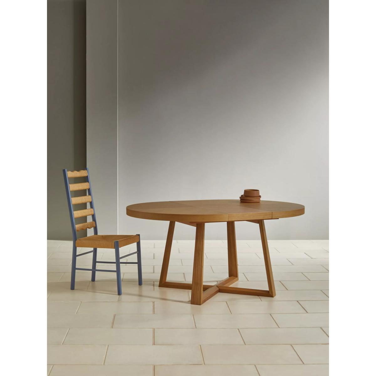 Belgrave Oval 4 to 6 Seater Extending Dining Table – image 6