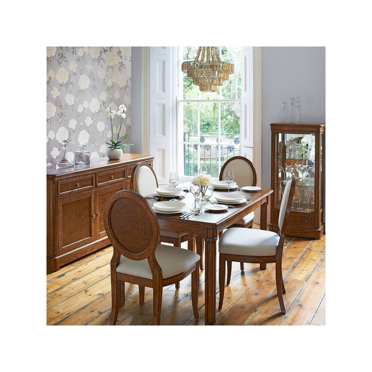John Lewis & Partners Hemingway 4-6 Seater Extending Dining Table – image 2