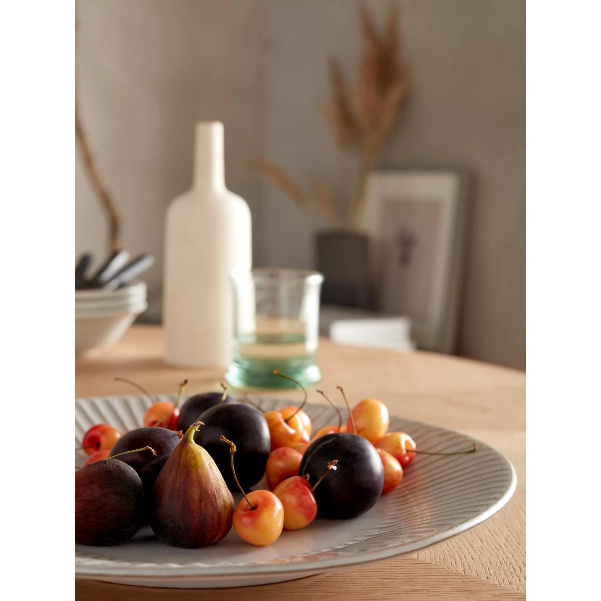 Croft Collection Iona 4 Seater Round Dining Table – image 5