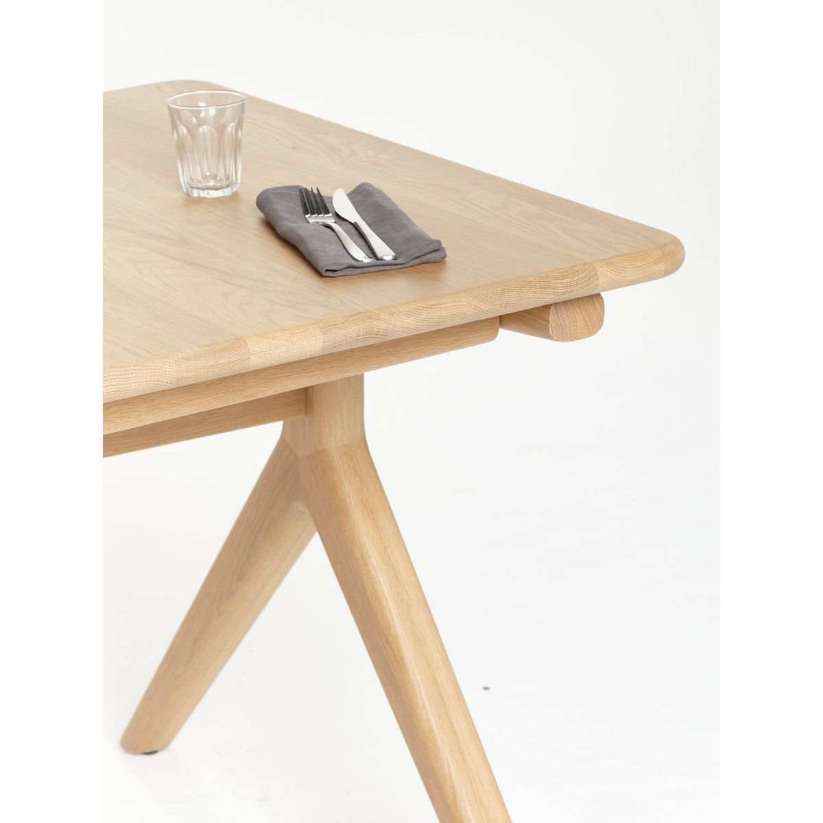 John Lewis & Partners Poise 6-10 Seater Extending Dining Table, Oak – image 3