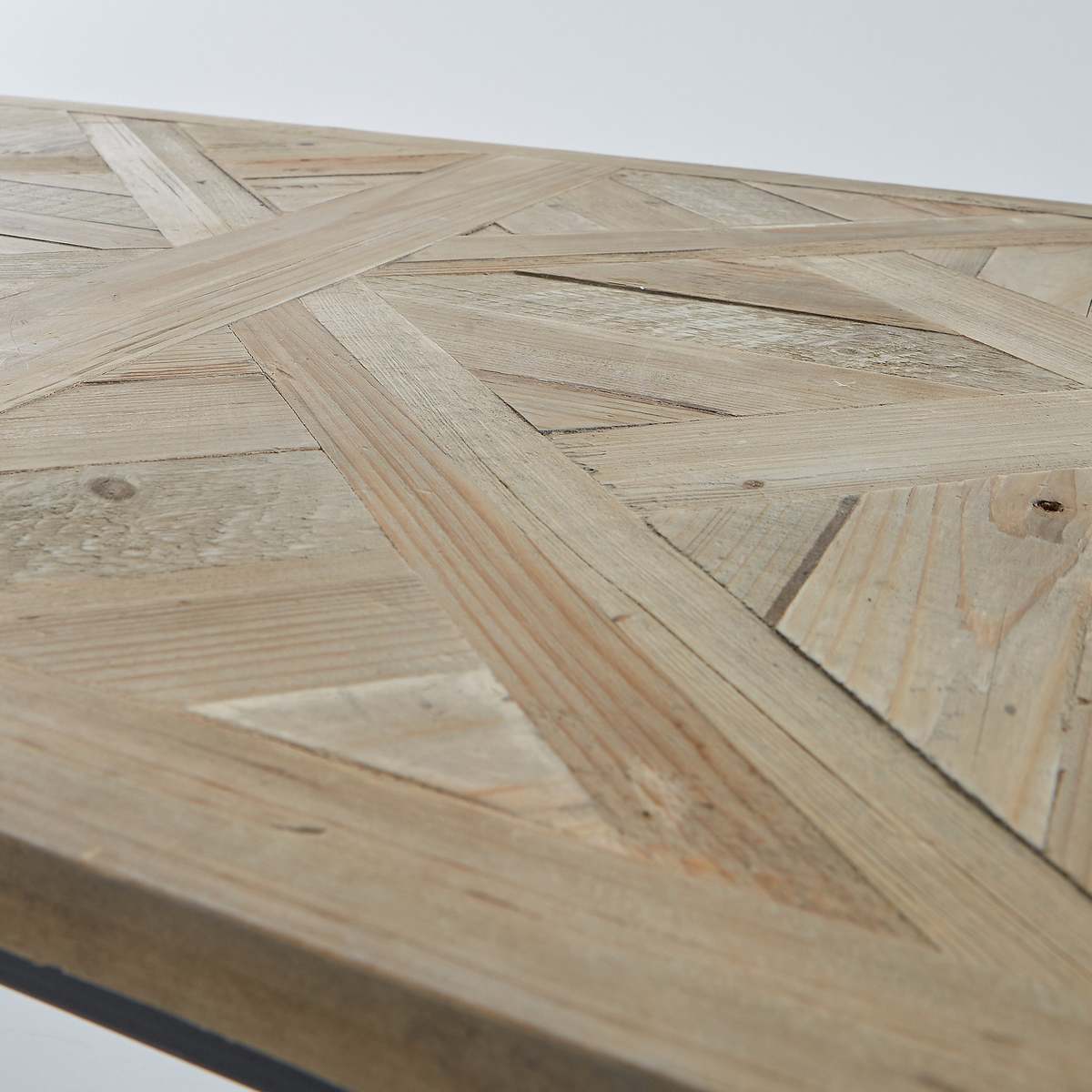Mosaïque Recycled Pine Dining Table (Seats 6) – image 2