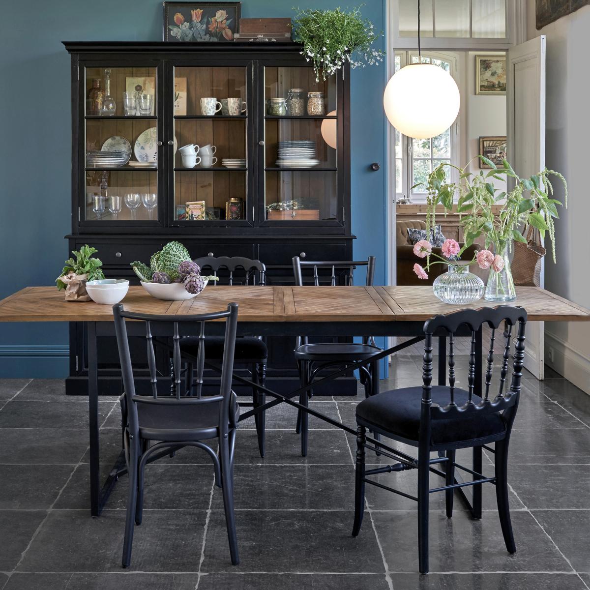 Nottingham Pine Parquet Extendable Dining Table (Seats 6-10) – image 7