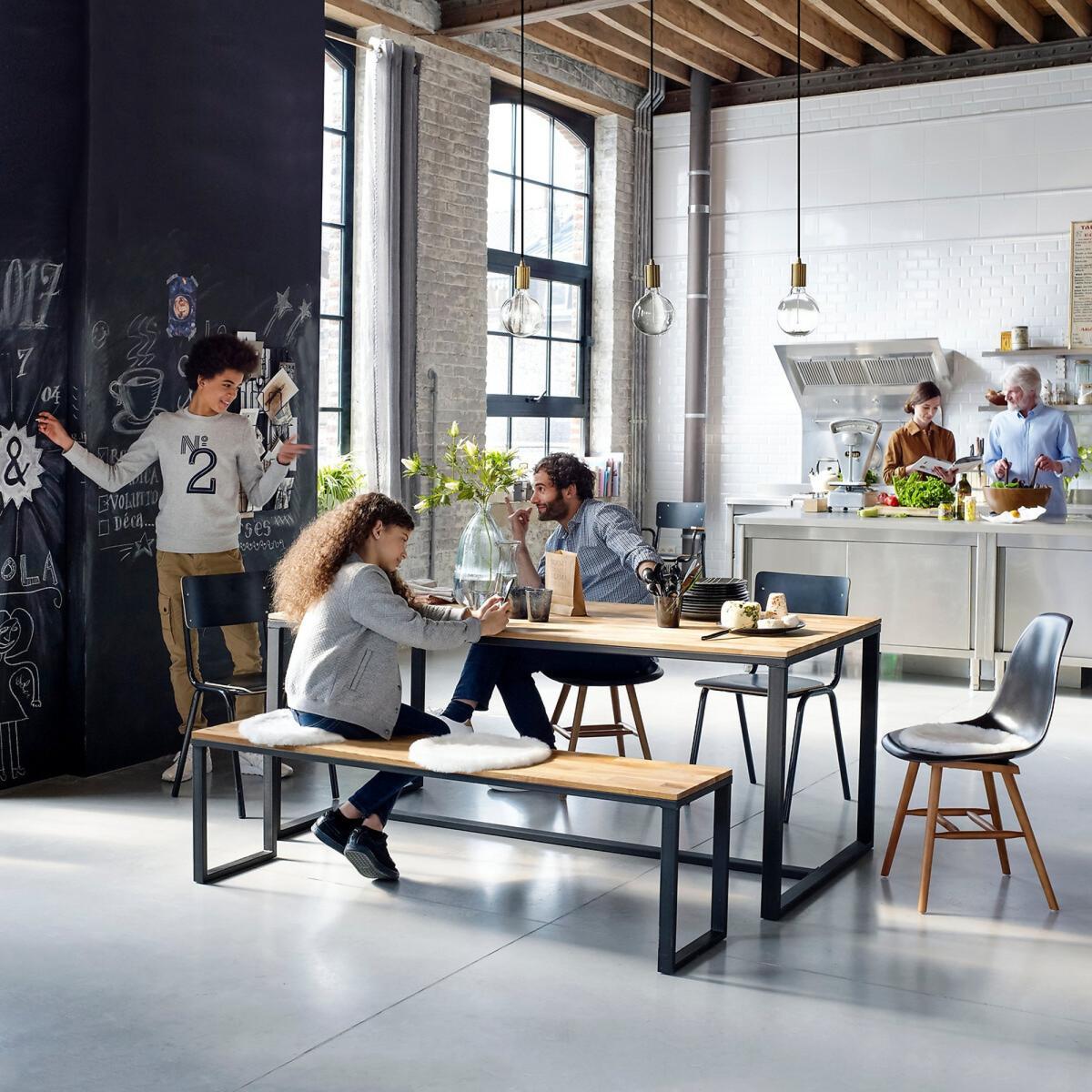 Hiba Dining Table in Oak/Steel, Seats up to 8 – image 5