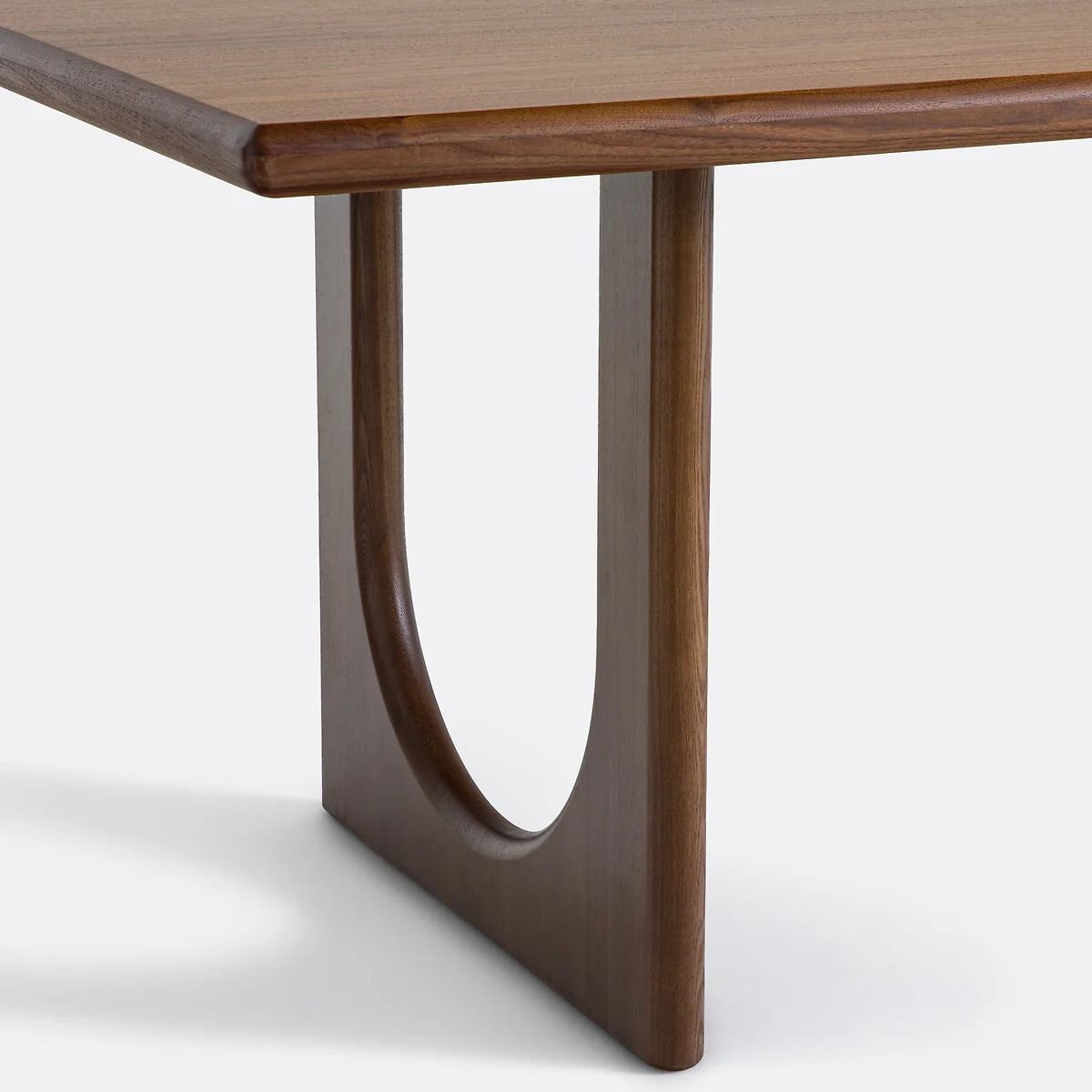 Douve 6-8 Seater Dining Table in Walnut Veneer – image 7