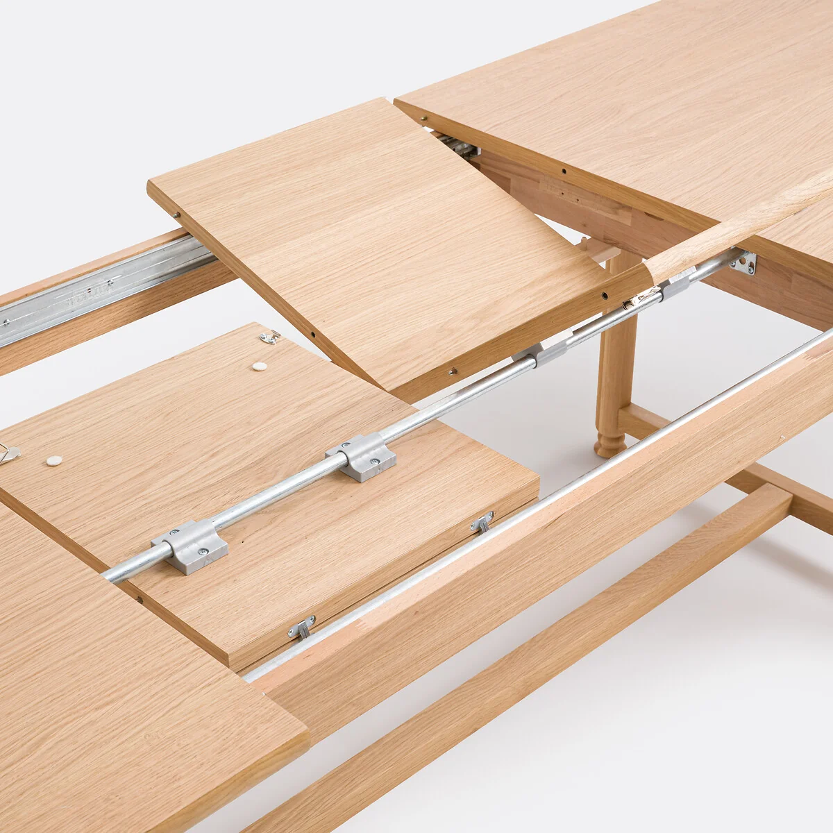 Soleron Oak and Veneer 6-10 Seater Extendable Dining Table – image 5