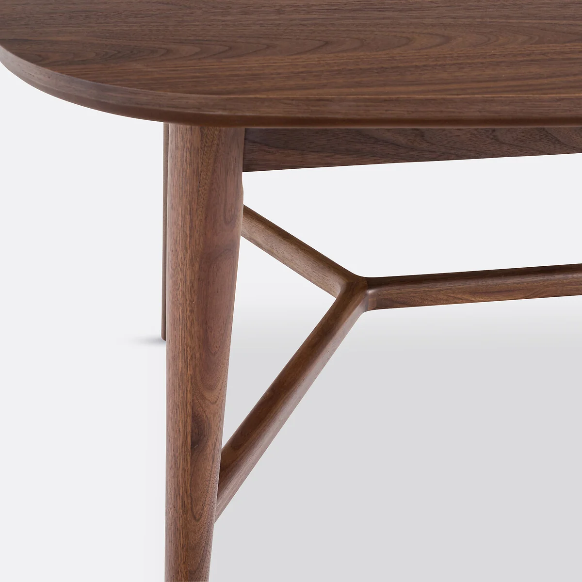 Yvan 6-8 Seater Extending Dining Table in Walnut and Veneer – image 8