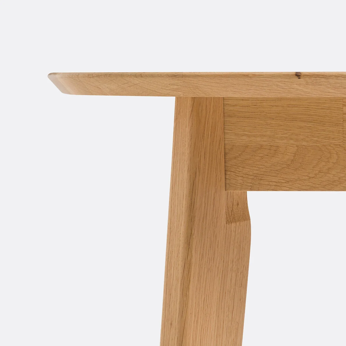 Dalmar 6-Seater Dining Table in Solid Oak – image 4