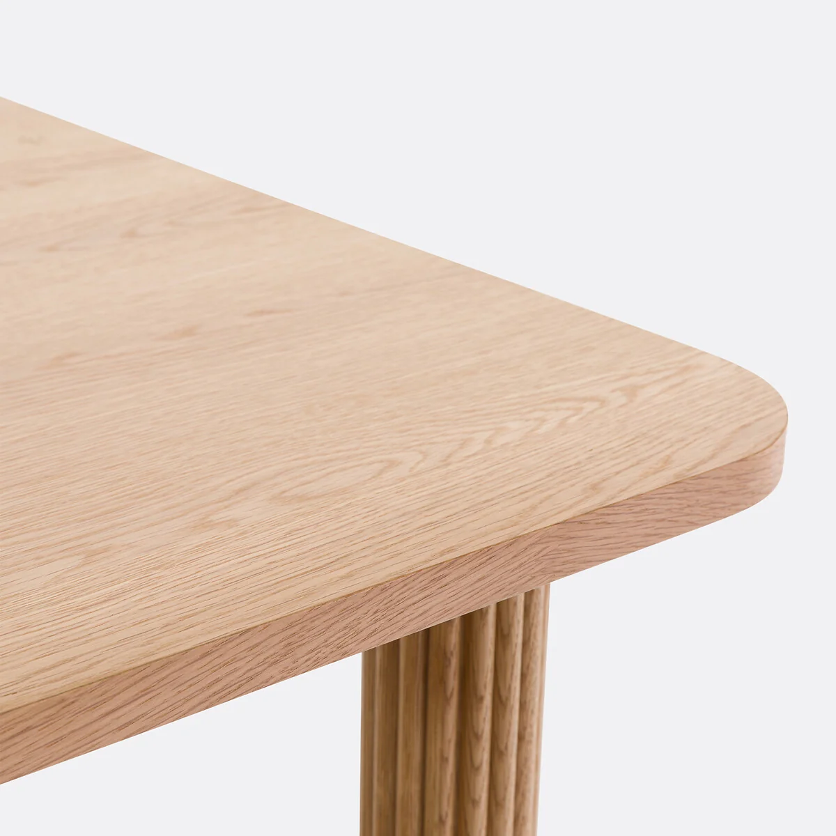 Desna 6-10 Seater Extending Dining Table in Oak Veneer – image 9
