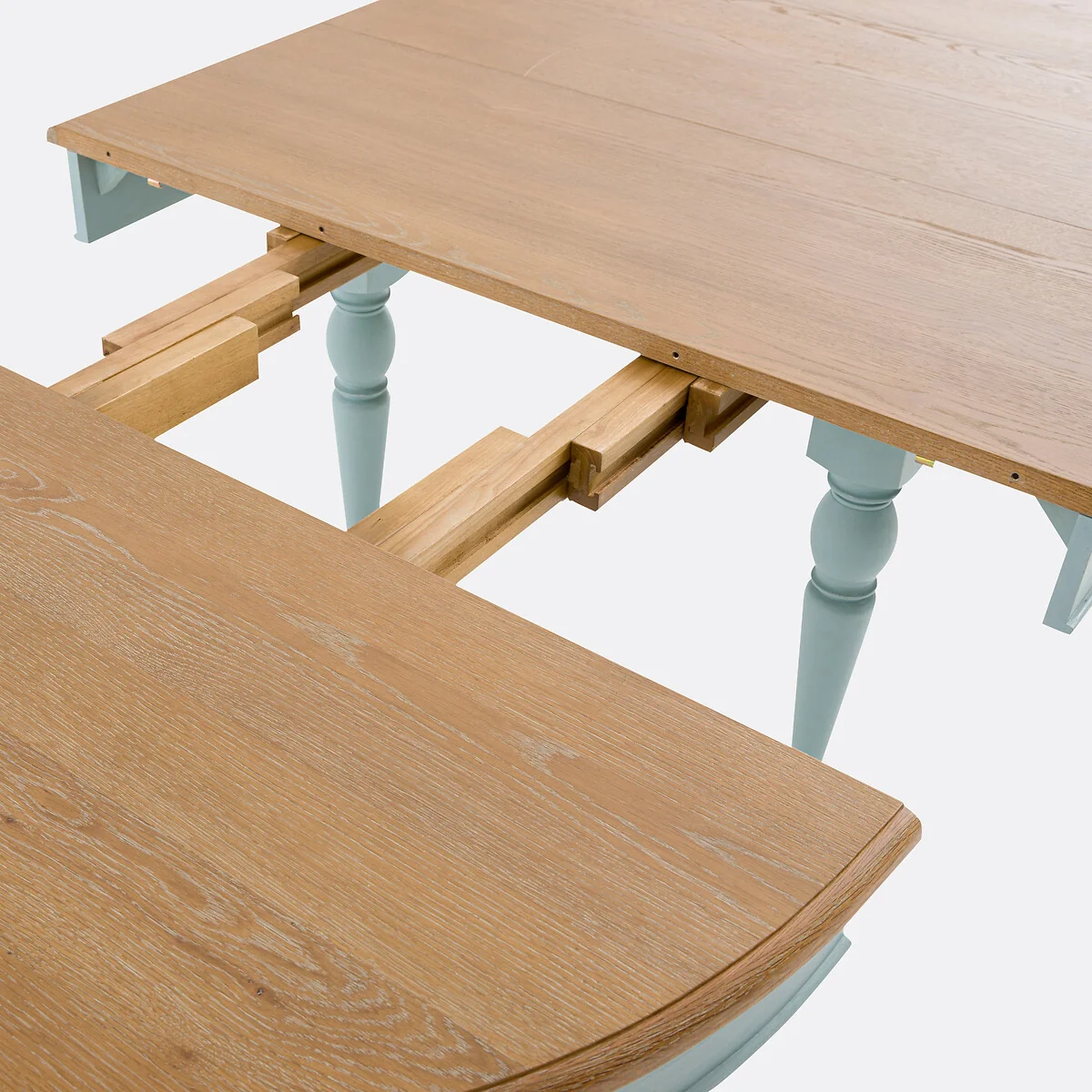Angusta 4-12 Seater Round Extending Dining Table – image 5